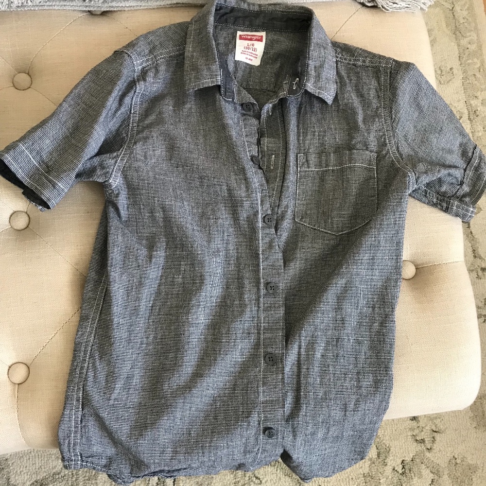 Wrangler Boys Grey Button Tee - size Large (10/12)